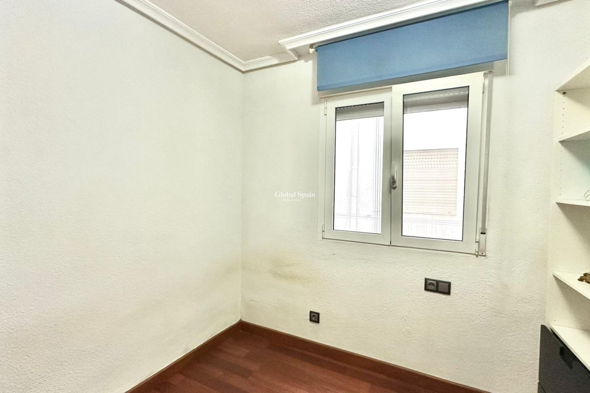 Wederverkoop - APPARTEMENT -
TORREVIEJA - Acequion