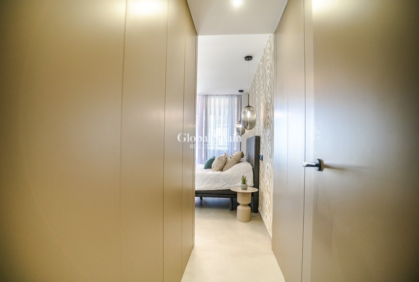 Wederverkoop - APPARTEMENT -
TORREVIEJA - Acequion