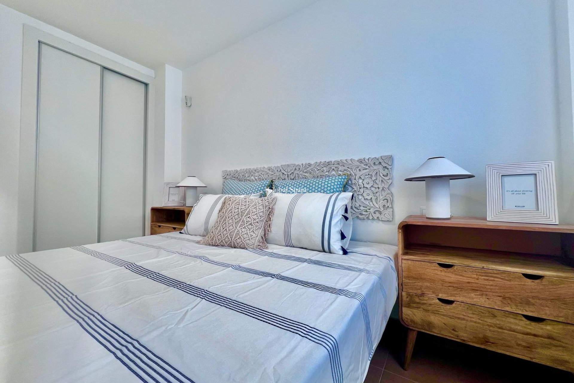 Wederverkoop - APPARTEMENT -
TORREVIEJA - Acequion