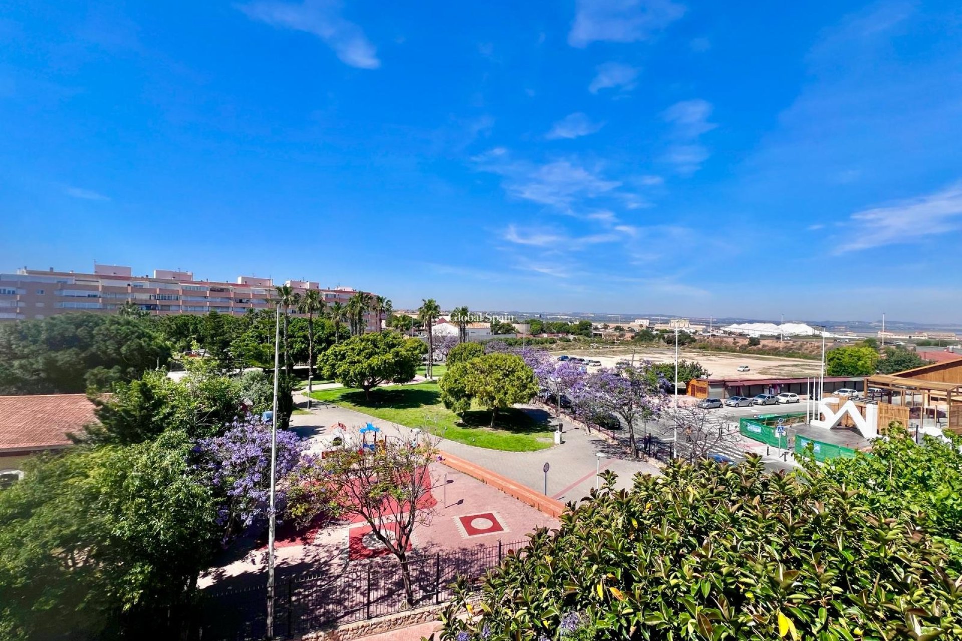 Wederverkoop - APPARTEMENT -
TORREVIEJA - Acequion
