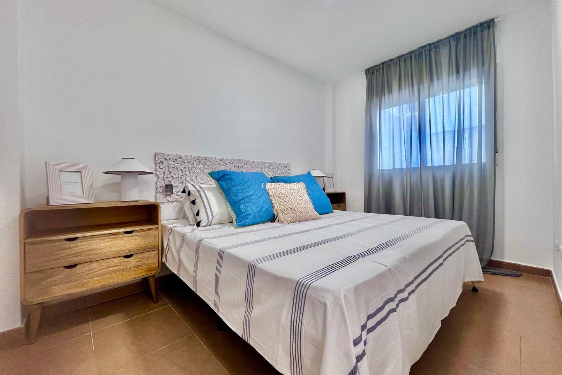 Wederverkoop - APPARTEMENT -
TORREVIEJA - Acequion