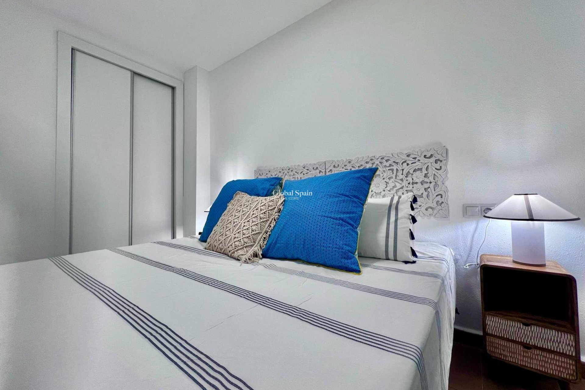 Wederverkoop - APPARTEMENT -
TORREVIEJA - Acequion