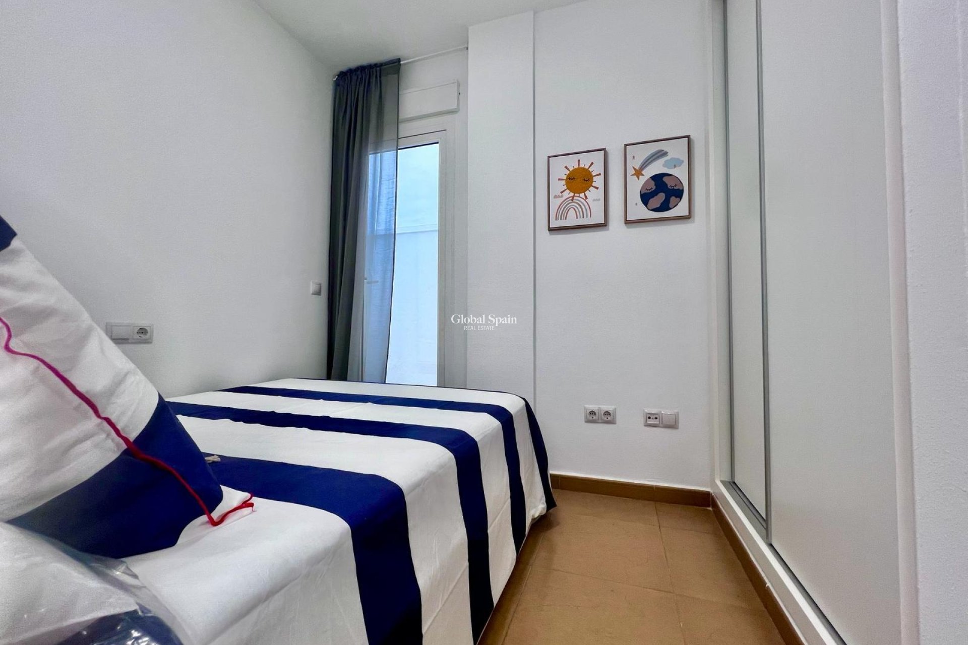 Wederverkoop - APPARTEMENT -
TORREVIEJA - Acequion