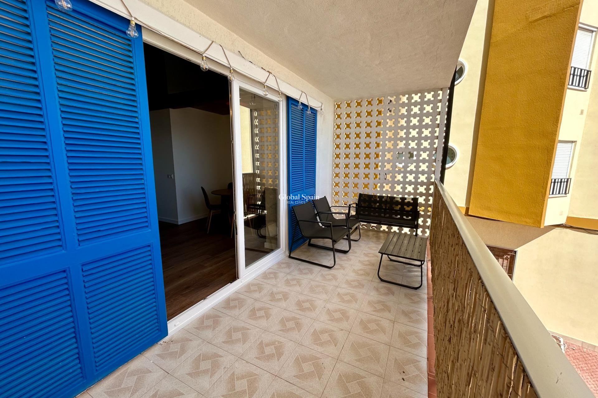 Wederverkoop - APPARTEMENT -
TORREVIEJA - Acequion