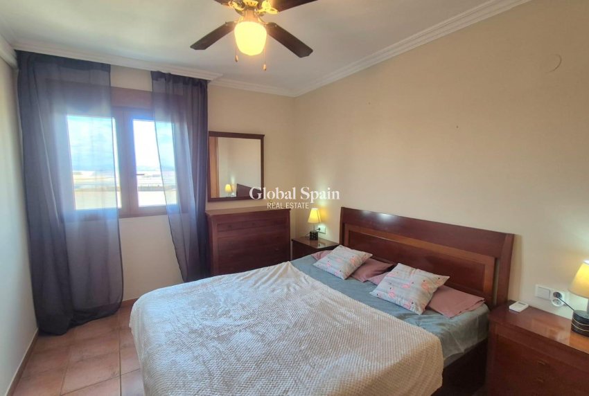 Wederverkoop - APPARTEMENT -
TORREVIEJA - Acequion