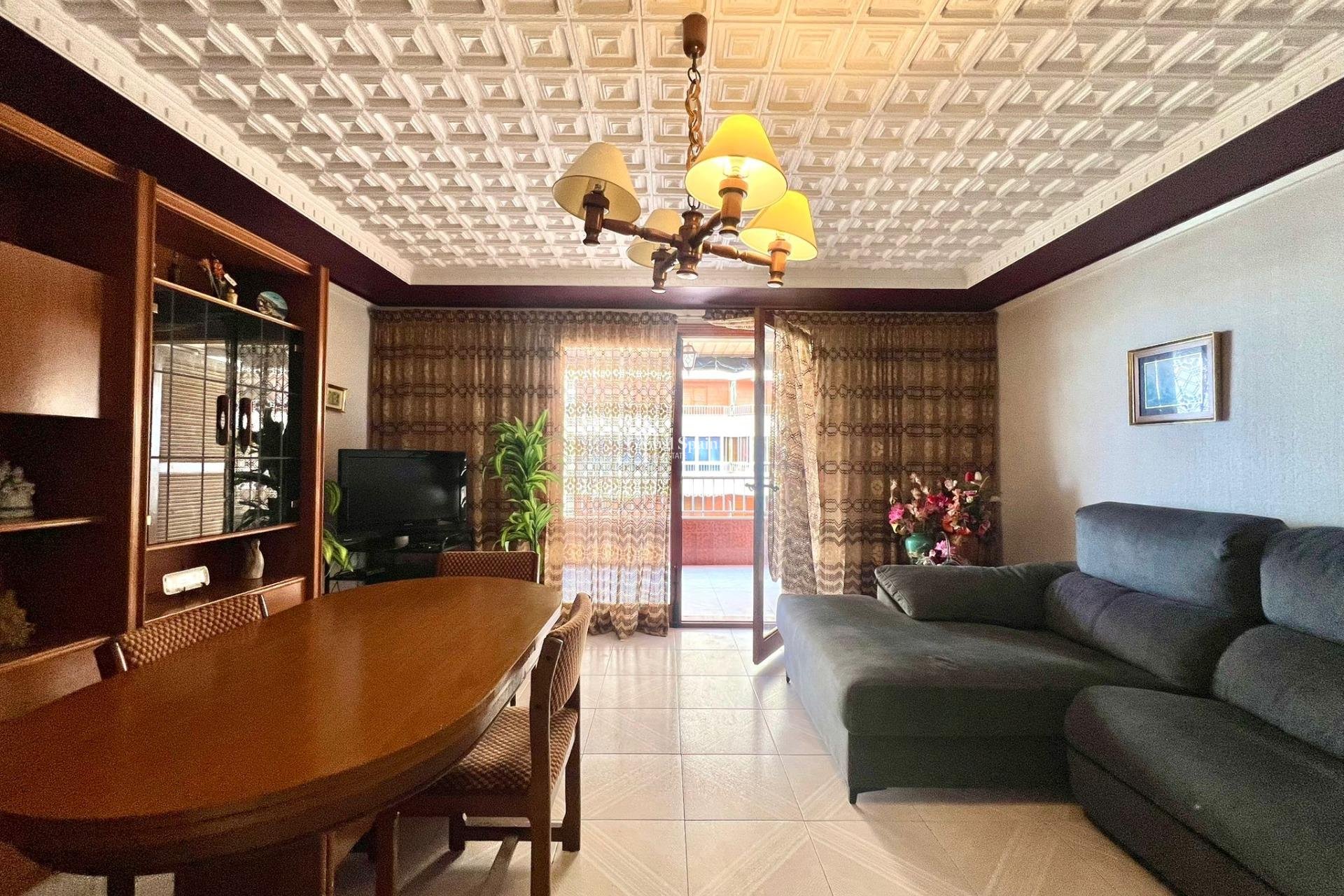 Wederverkoop - APPARTEMENT -
TORREVIEJA - Acequion