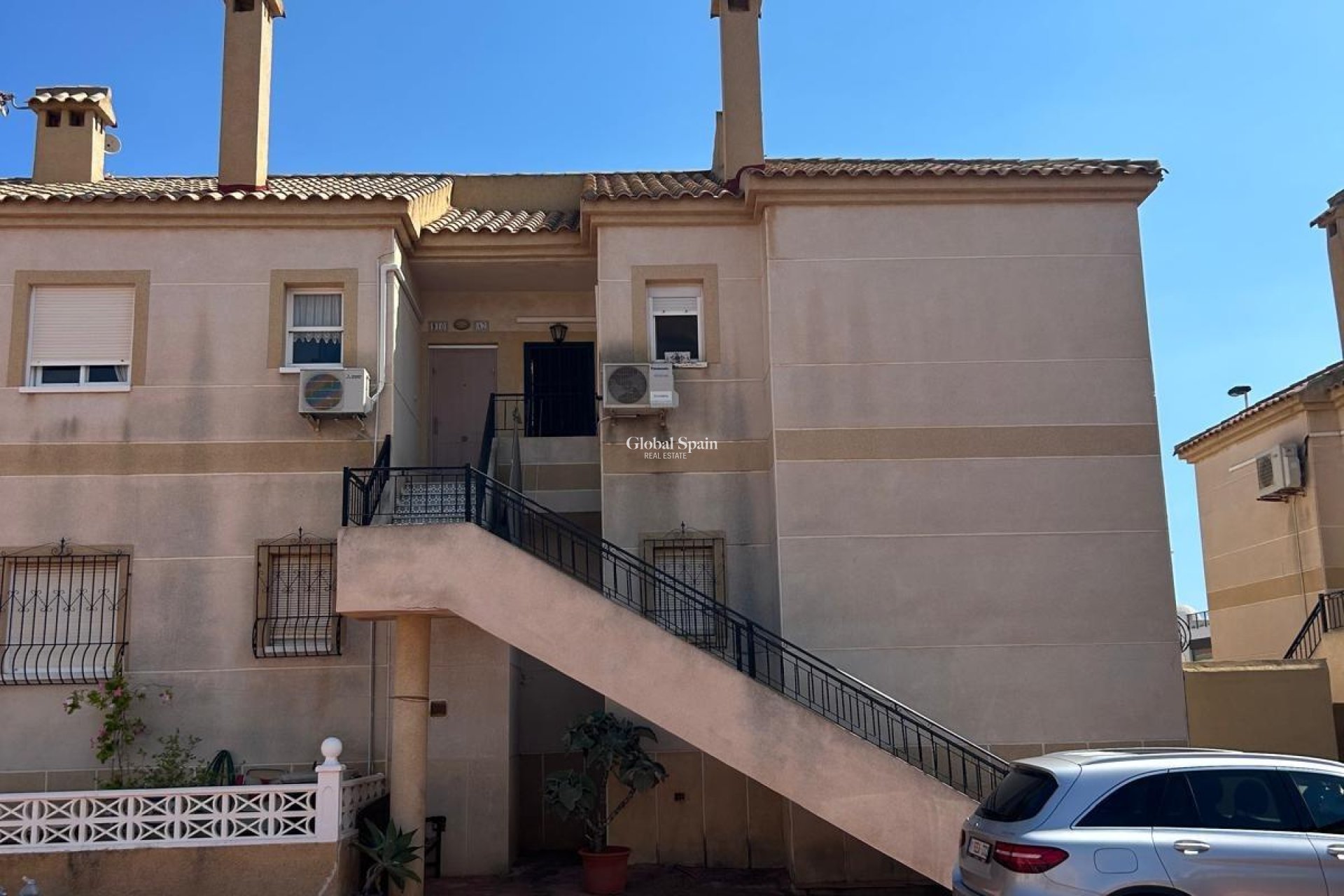 Wederverkoop - APPARTEMENT -
TORREVIEJA - Aguas Nuevas