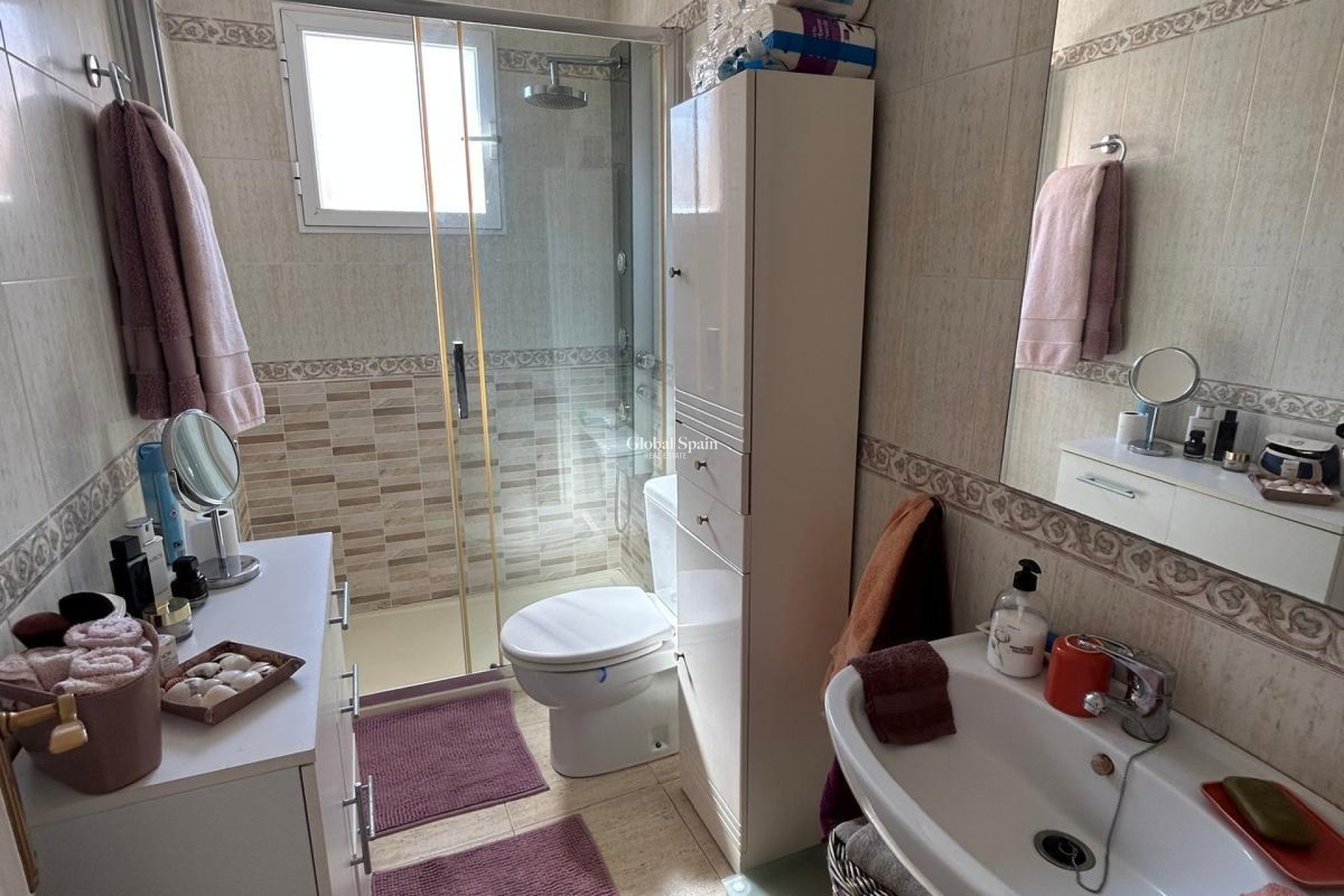 Wederverkoop - APPARTEMENT -
TORREVIEJA - Aguas Nuevas