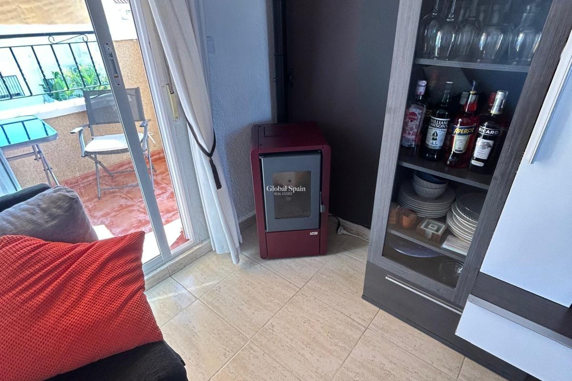 Wederverkoop - APPARTEMENT -
TORREVIEJA - Aguas Nuevas