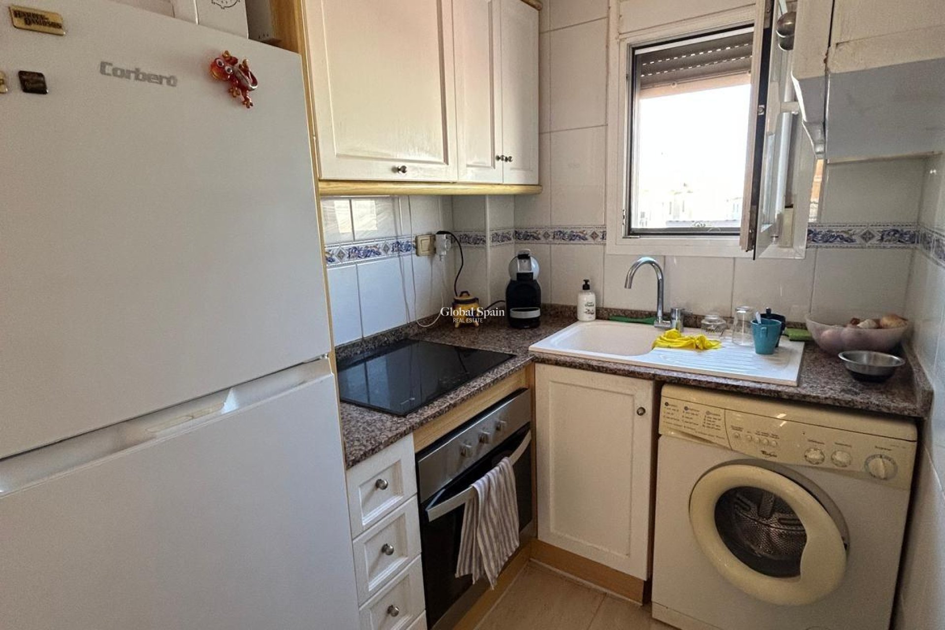 Wederverkoop - APPARTEMENT -
TORREVIEJA - Aguas Nuevas