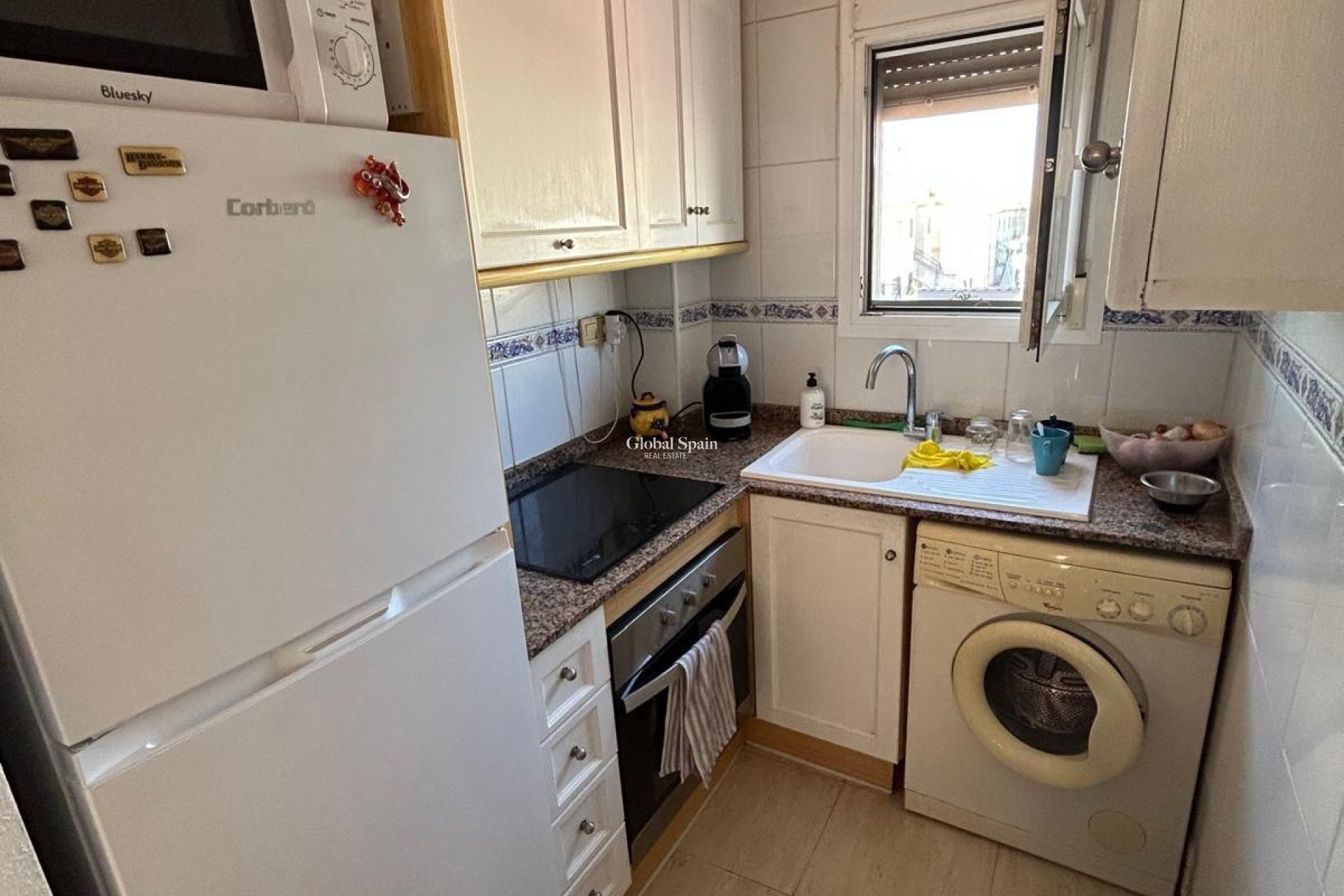 Wederverkoop - APPARTEMENT -
TORREVIEJA - Aguas Nuevas