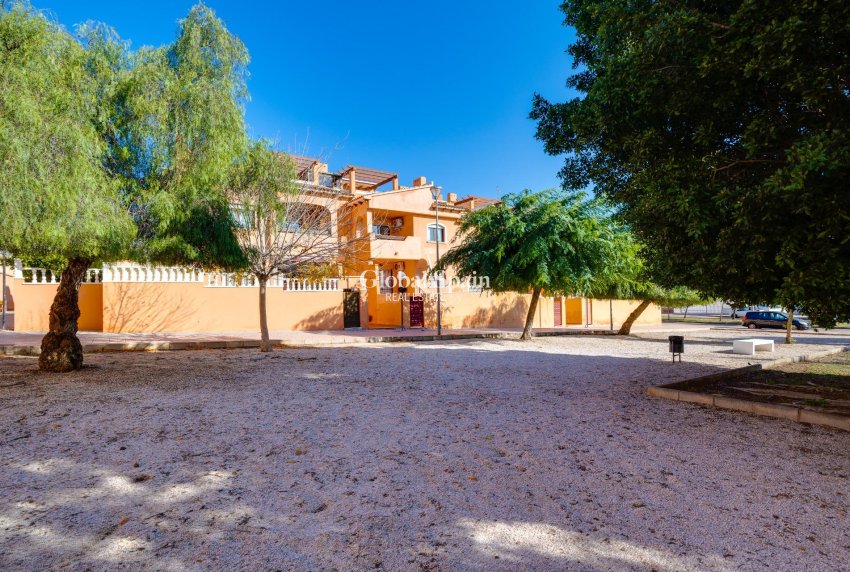 Wederverkoop - APPARTEMENT -
TORREVIEJA - Aguas Nuevas