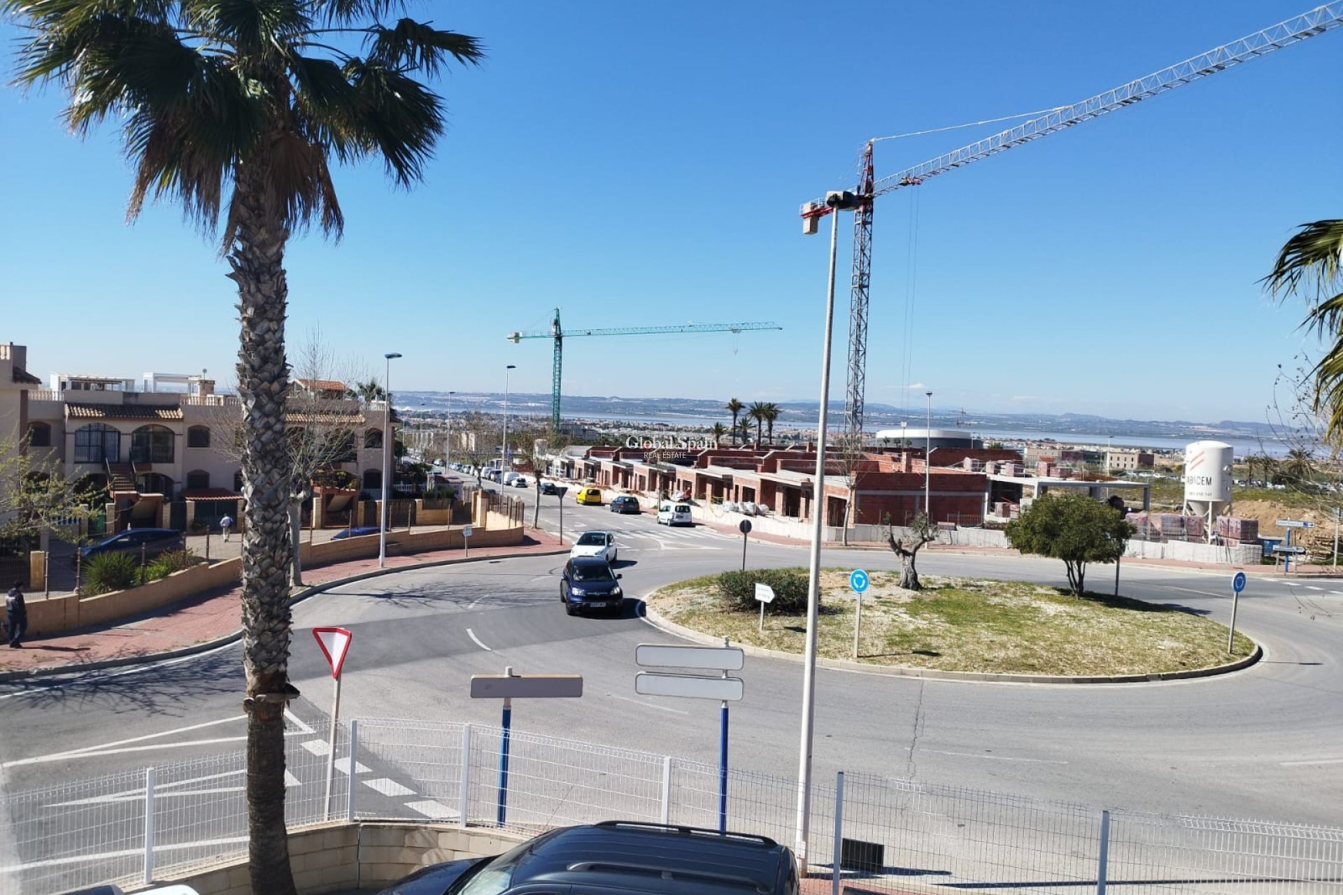 Wederverkoop - APPARTEMENT -
TORREVIEJA - Aguas Nuevas