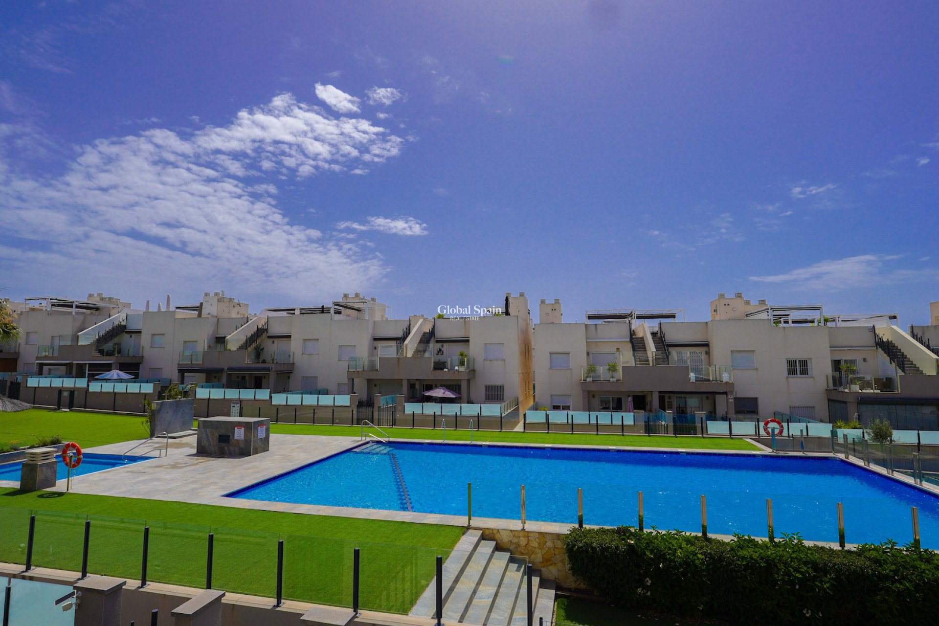 Wederverkoop - APPARTEMENT -
TORREVIEJA - Aguas Nuevas