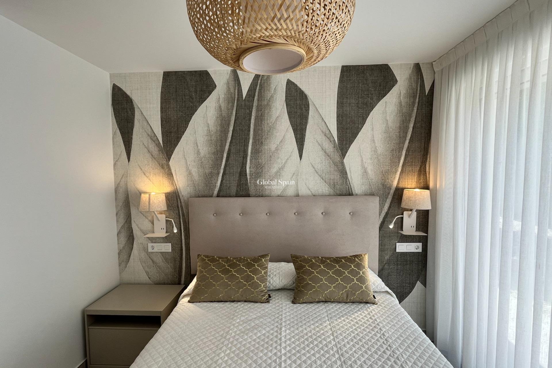 Wederverkoop - APPARTEMENT -
TORREVIEJA - Aguas Nuevas