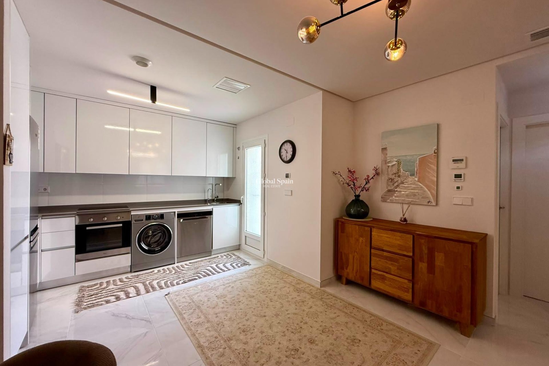 Wederverkoop - APPARTEMENT -
TORREVIEJA - Aguas Nuevas