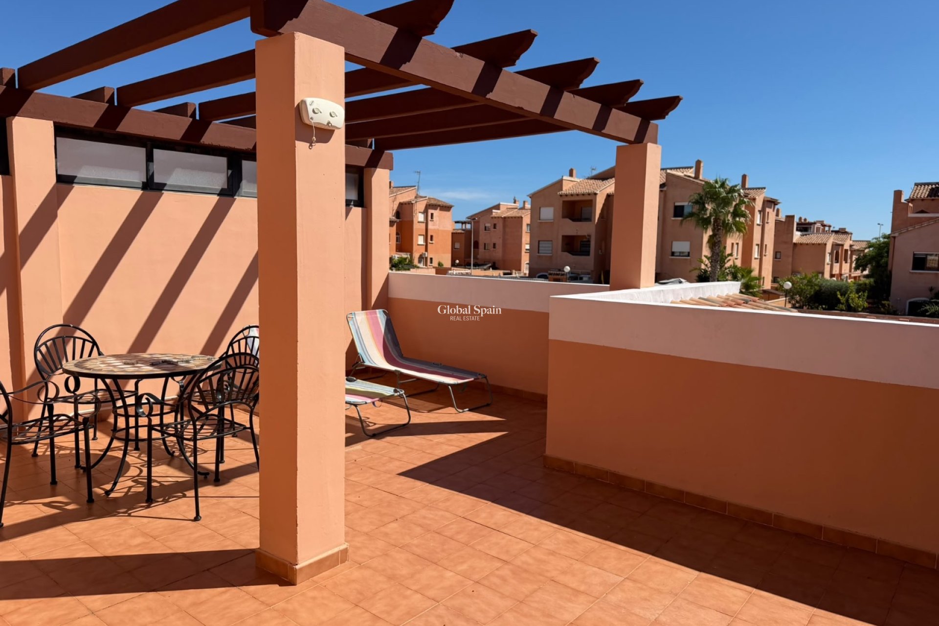 Wederverkoop - APPARTEMENT -
TORREVIEJA - Aguas Nuevas