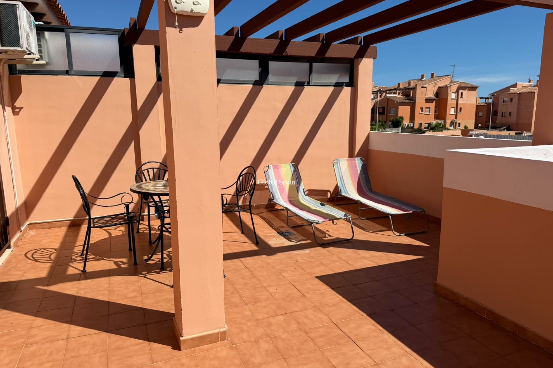 Wederverkoop - APPARTEMENT -
TORREVIEJA - Aguas Nuevas