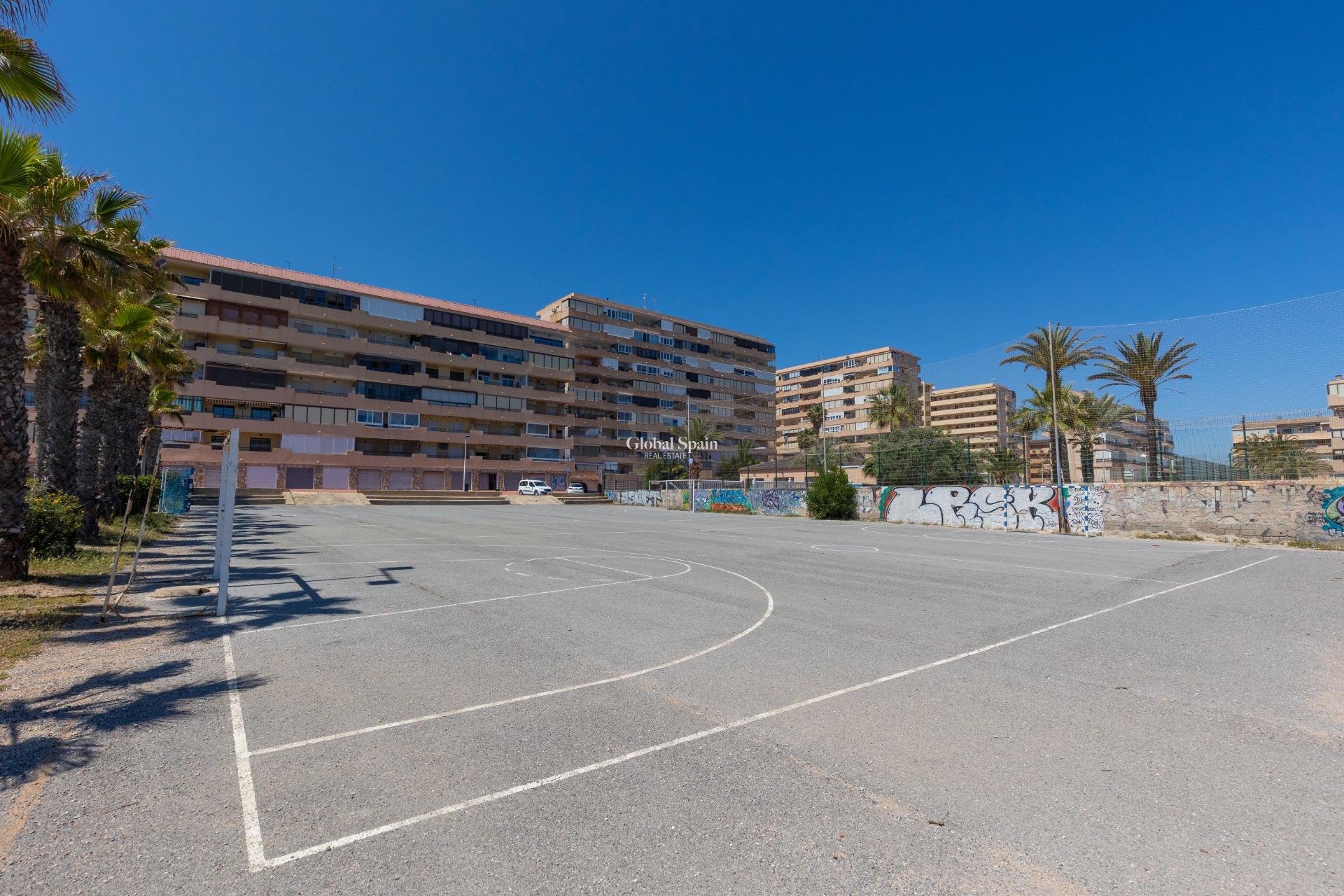 Wederverkoop - Appartement -
TORREVIEJA - Cabo Cervera