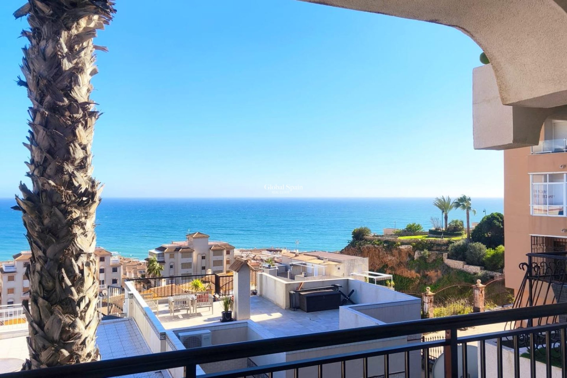Wederverkoop - APPARTEMENT -
TORREVIEJA - Cabo Cervera
