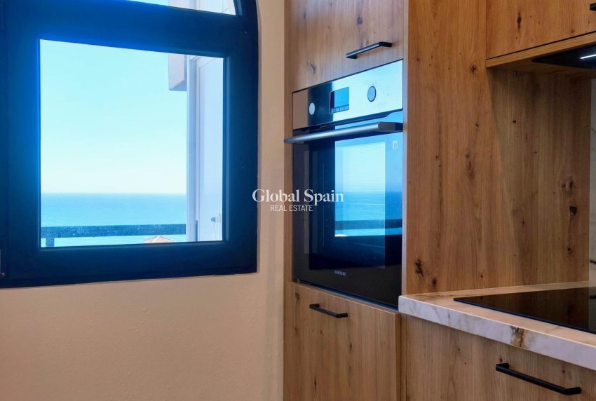 Wederverkoop - APPARTEMENT -
TORREVIEJA - Cabo Cervera