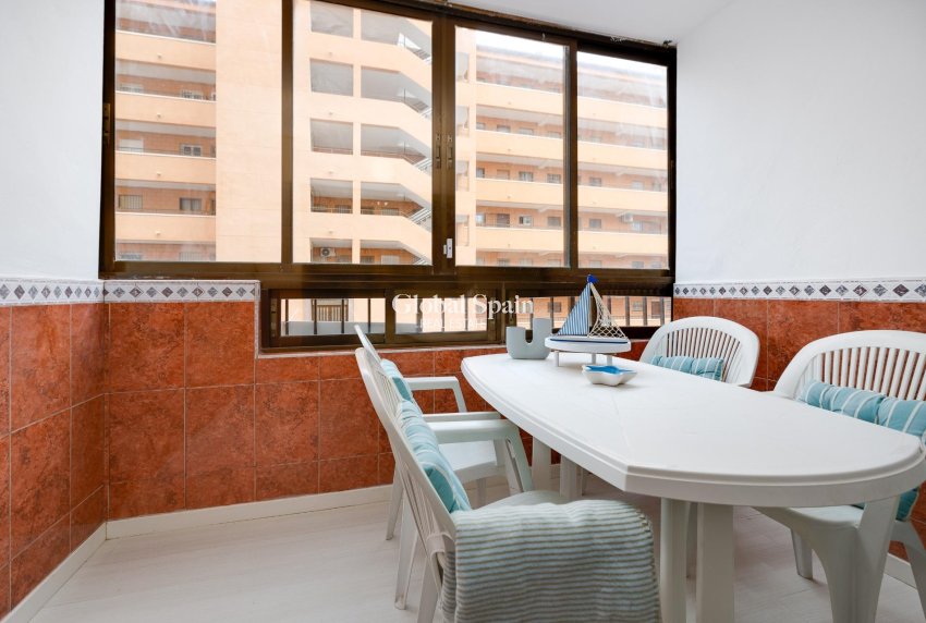 Wederverkoop - APPARTEMENT -
TORREVIEJA - Cabo Cervera