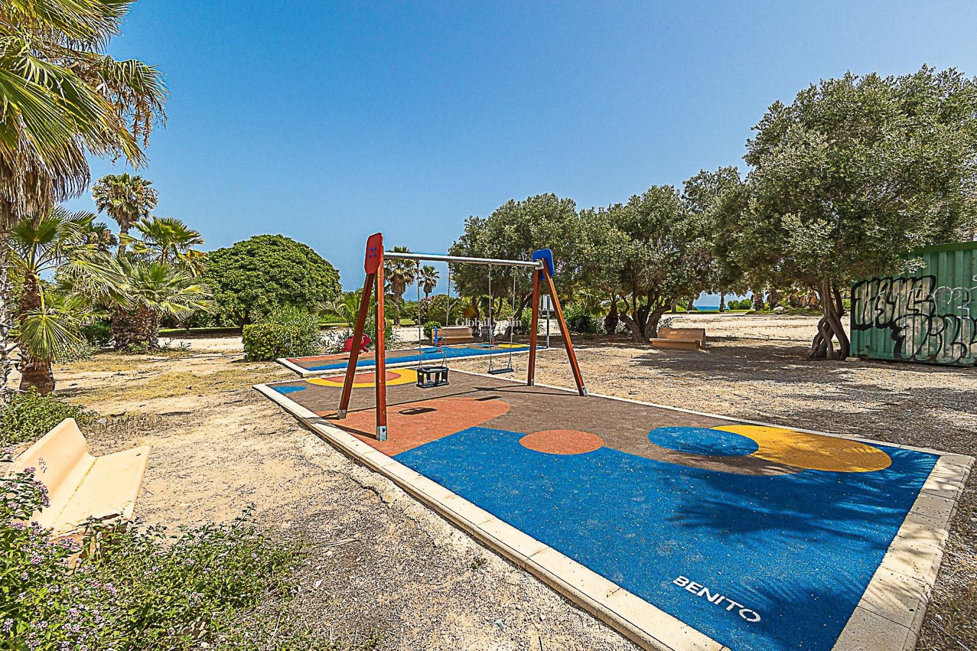 Wederverkoop - APPARTEMENT -
TORREVIEJA - Cabo Cervera