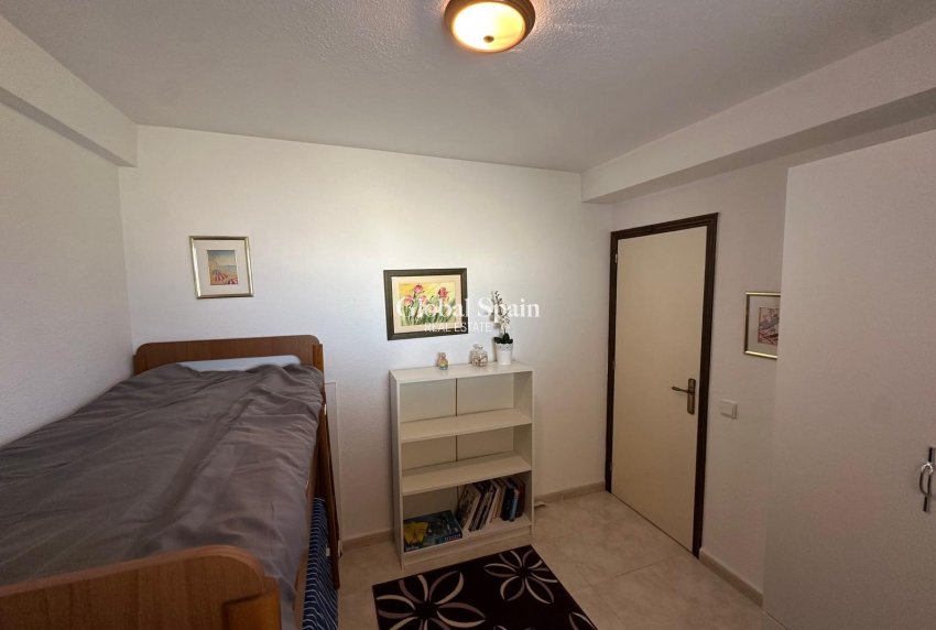 Wederverkoop - APPARTEMENT -
TORREVIEJA - Cabo Cervera
