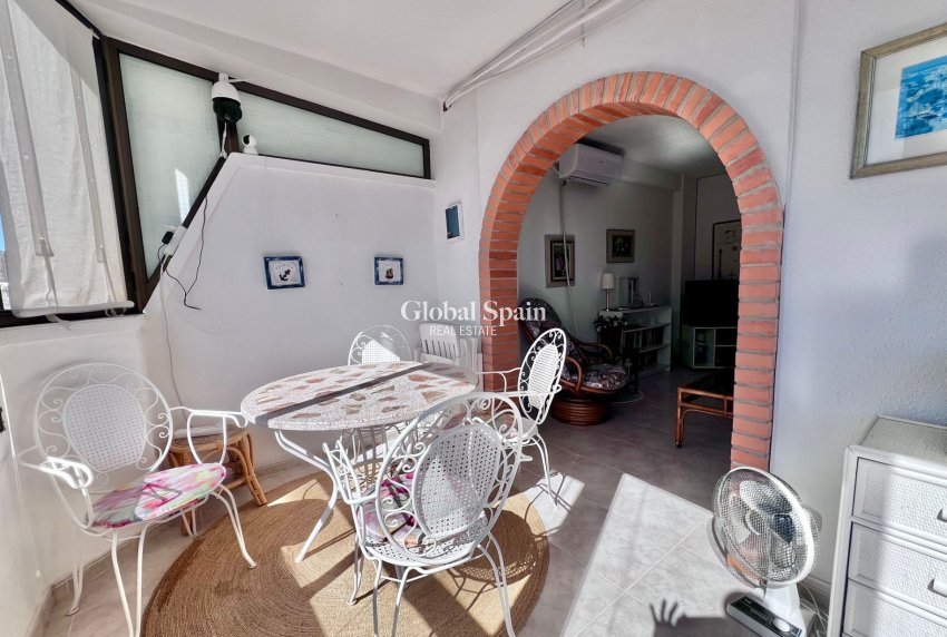 Wederverkoop - APPARTEMENT -
TORREVIEJA - Cabo Cervera