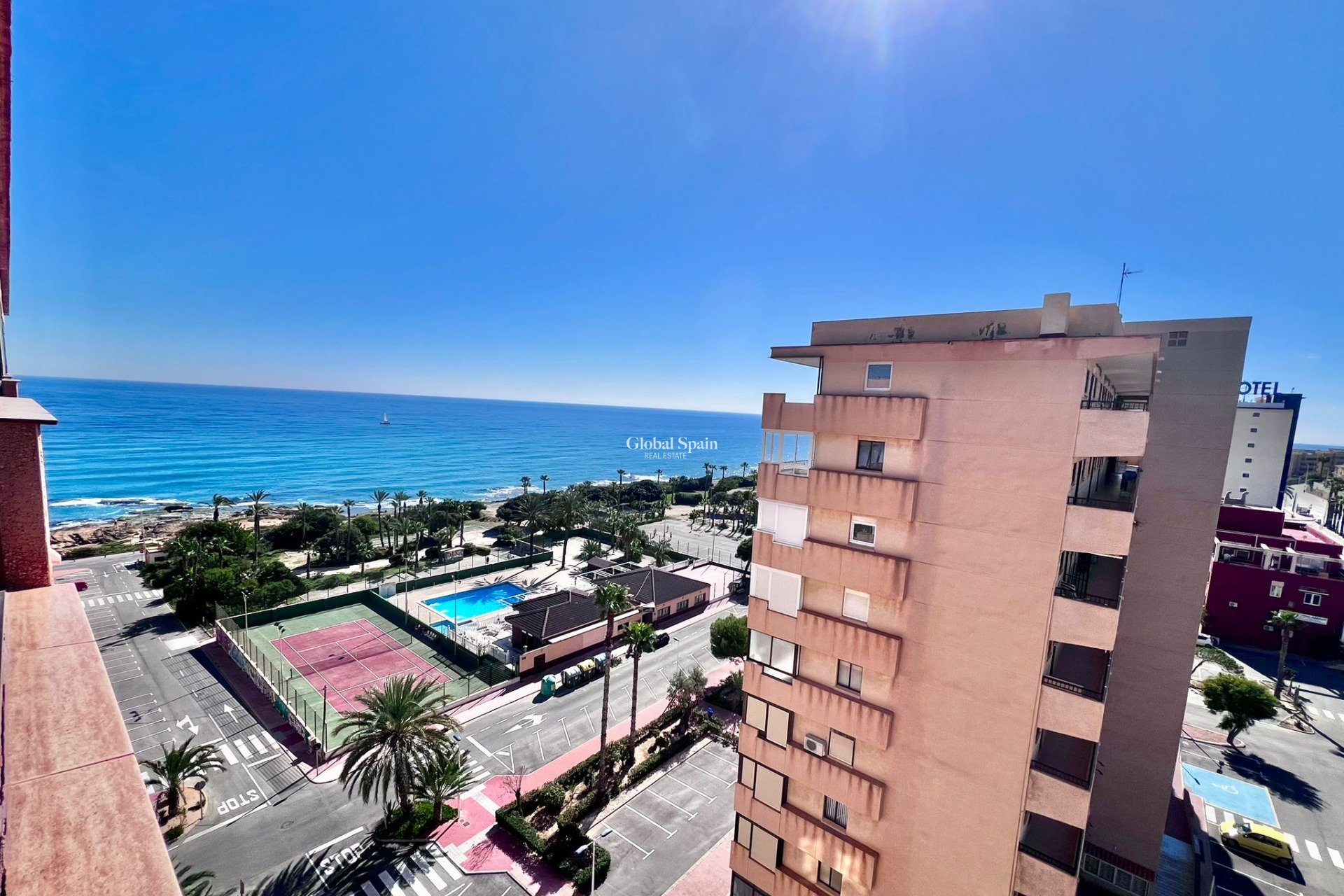 Wederverkoop - APPARTEMENT -
TORREVIEJA - Cabo Cervera