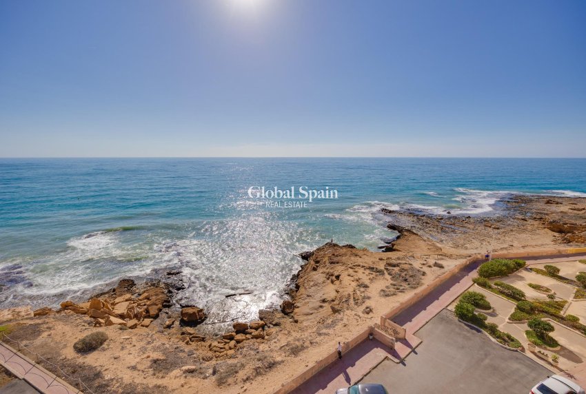Wederverkoop - APPARTEMENT -
TORREVIEJA - Cabo Cervera