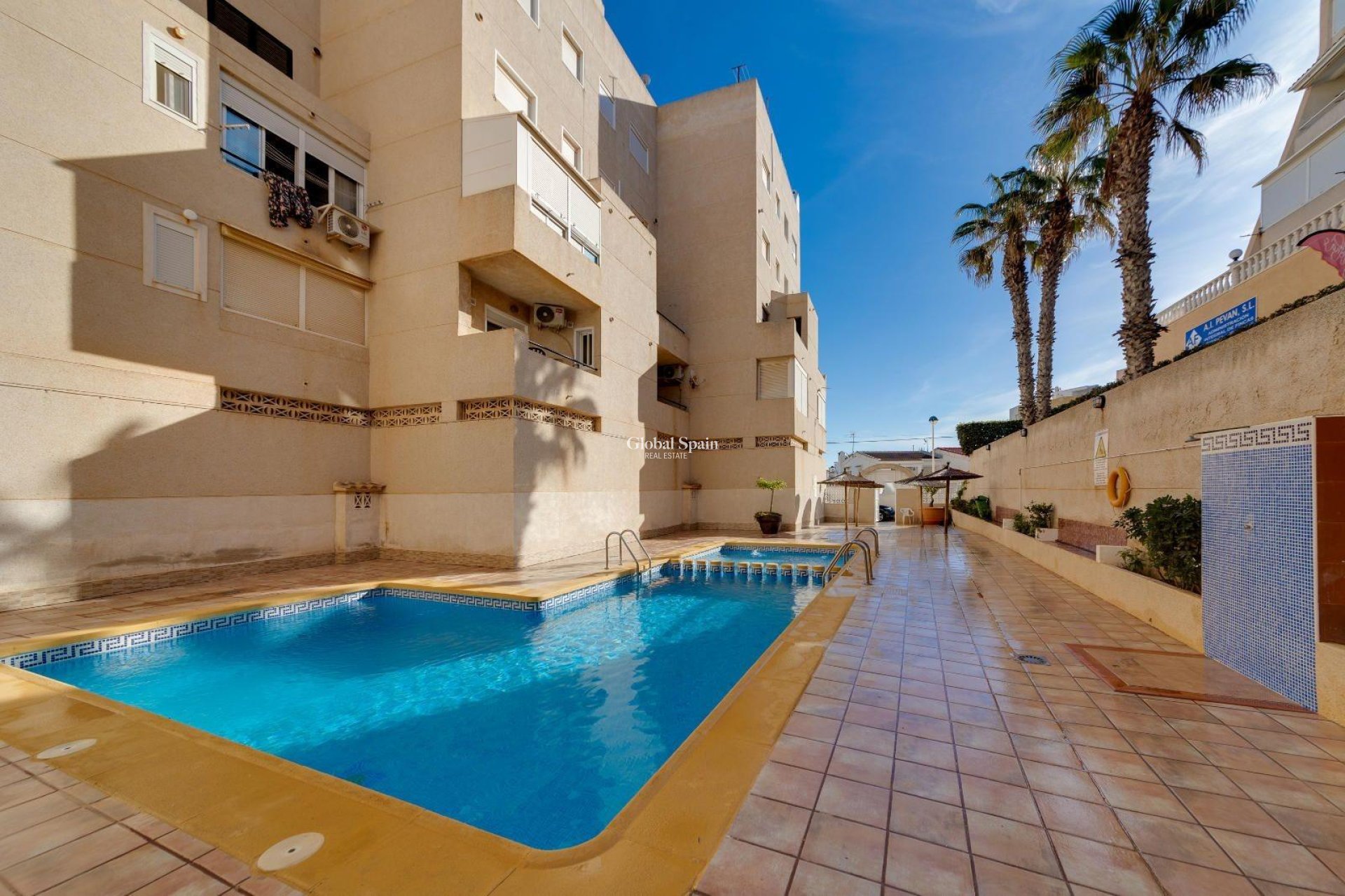 Wederverkoop - APPARTEMENT -
TORREVIEJA - Cabo Cervera