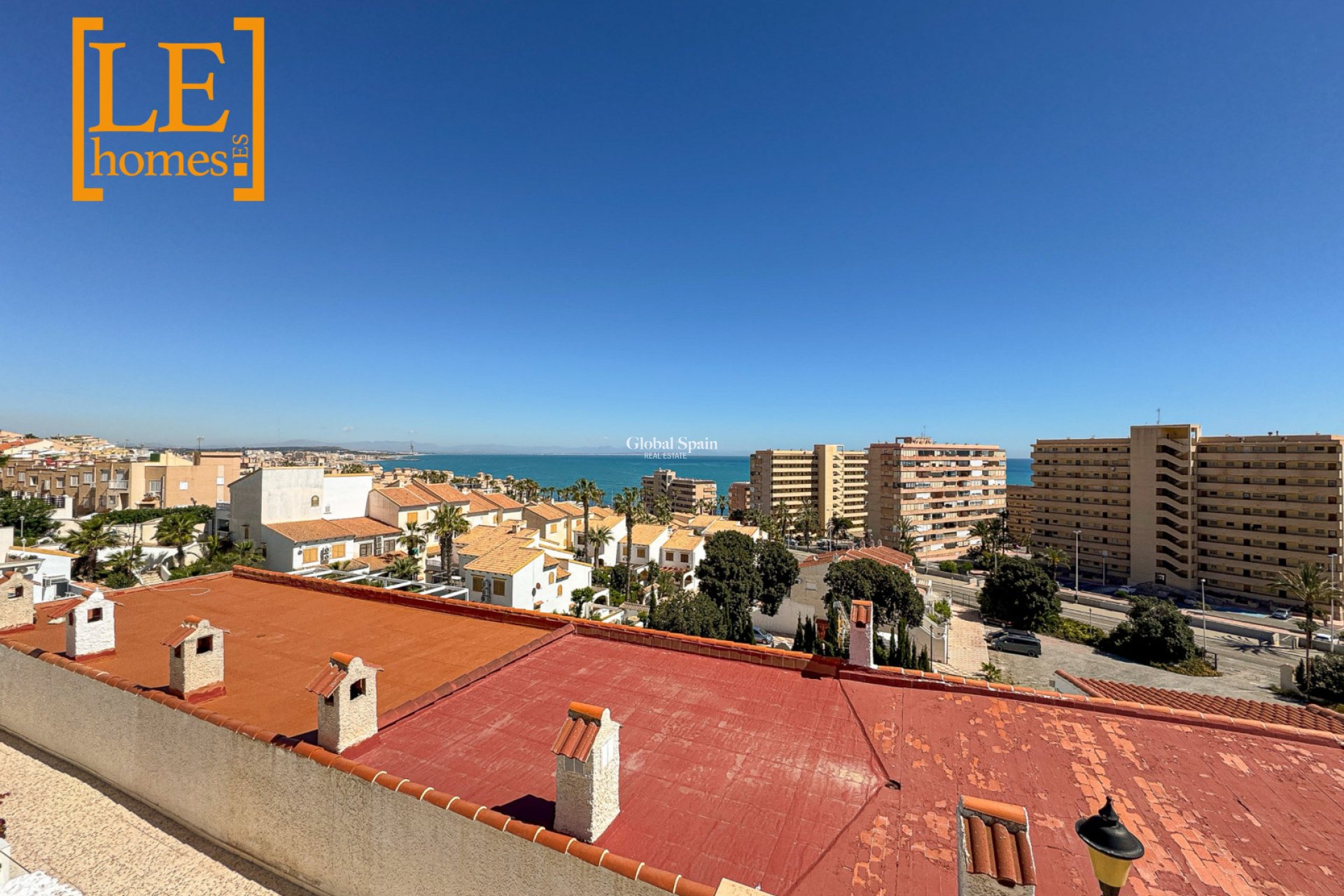 Wederverkoop - APPARTEMENT -
TORREVIEJA - Cabo Cervera