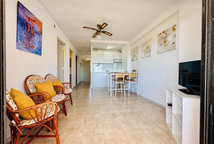 Wederverkoop - APPARTEMENT -
TORREVIEJA - Cabo Cervera