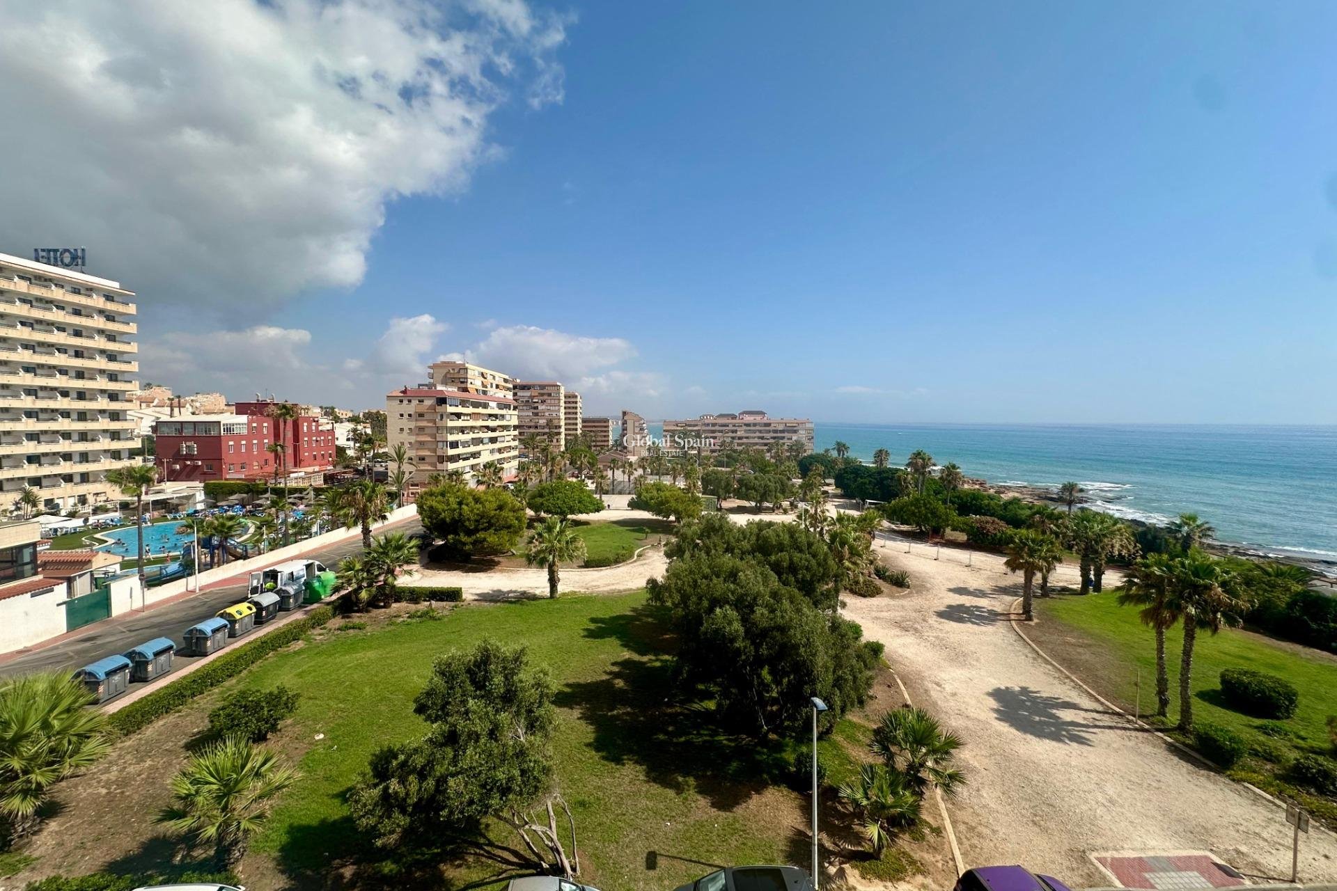 Wederverkoop - APPARTEMENT -
TORREVIEJA - Cabo Cervera