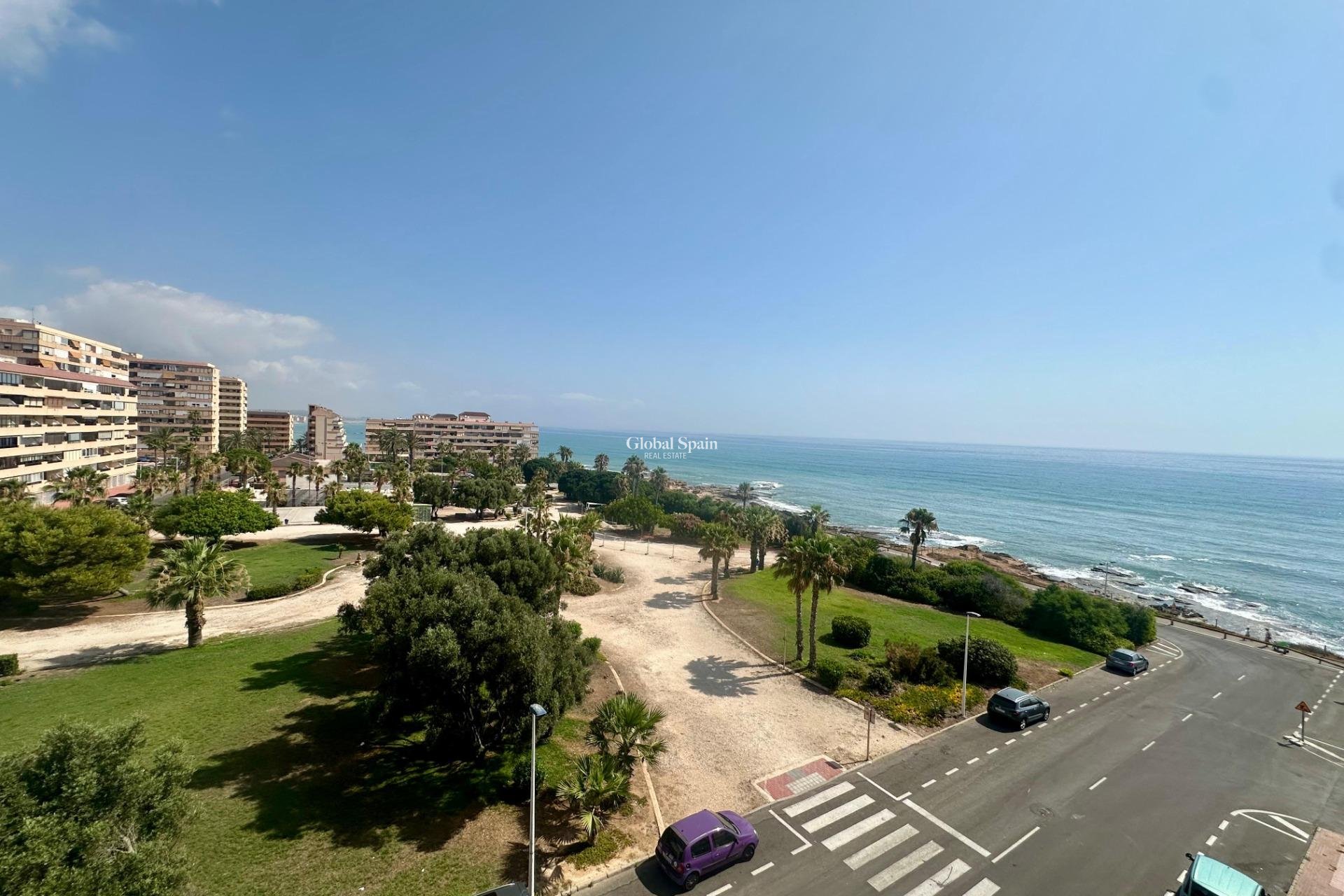 Wederverkoop - APPARTEMENT -
TORREVIEJA - Cabo Cervera