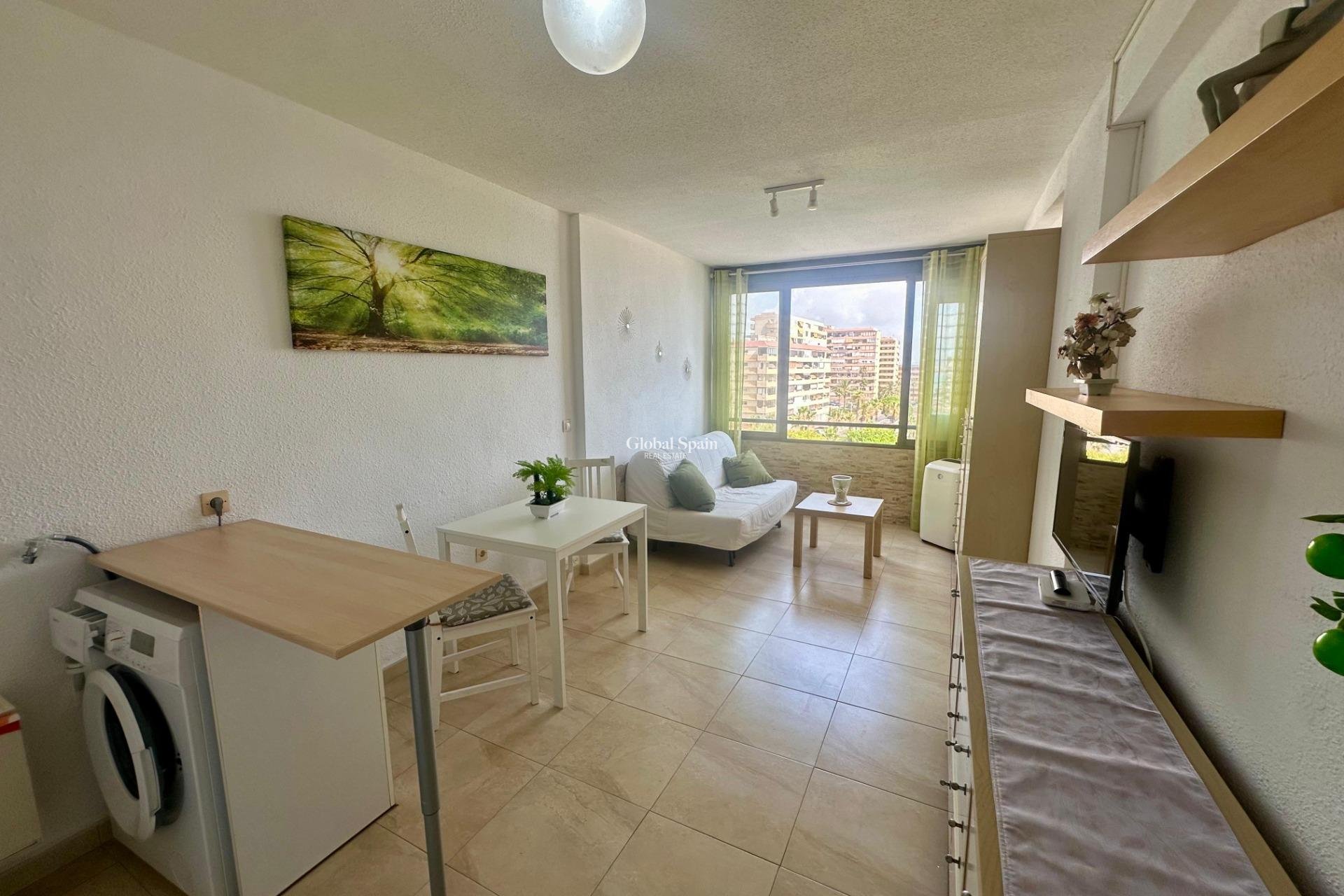 Wederverkoop - APPARTEMENT -
TORREVIEJA - Cabo Cervera