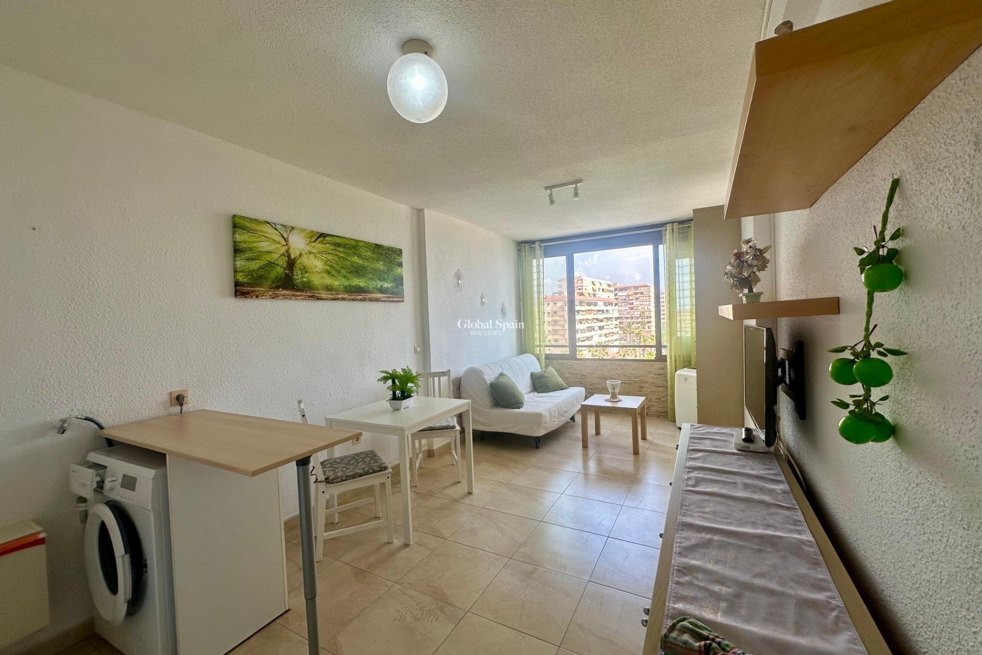 Wederverkoop - APPARTEMENT -
TORREVIEJA - Cabo Cervera