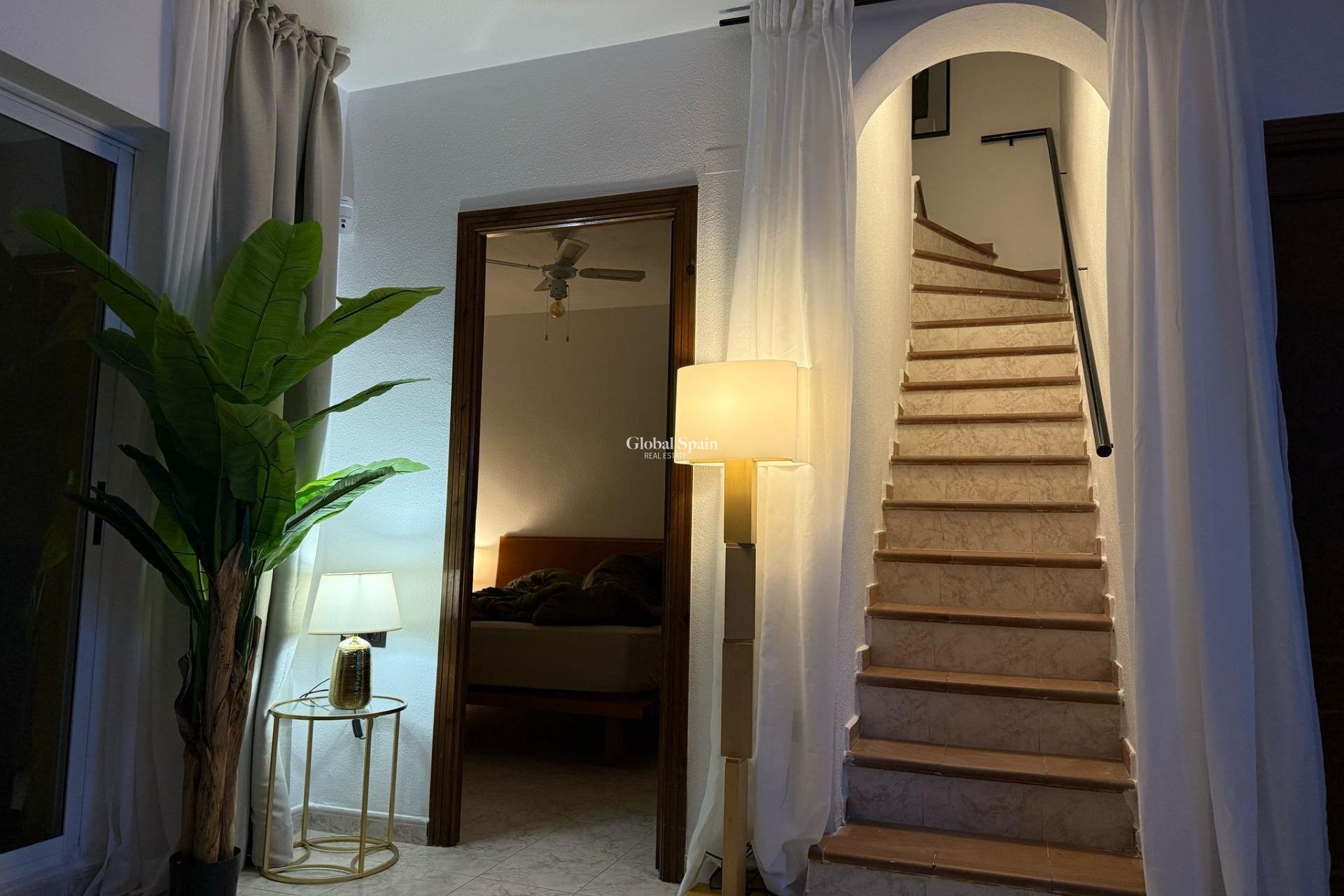 Wederverkoop - APPARTEMENT -
TORREVIEJA - Cañada Del Molino