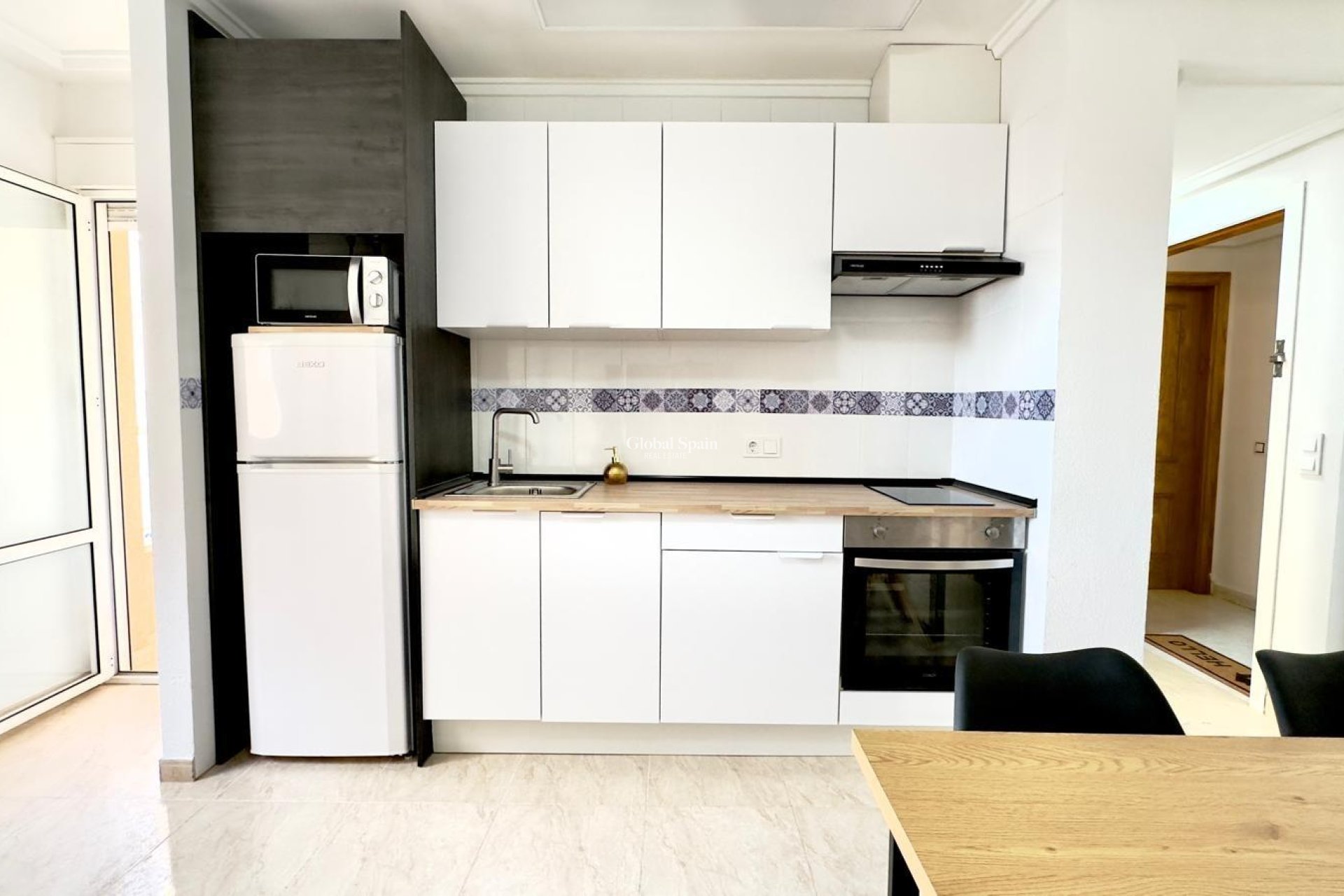 Wederverkoop - APPARTEMENT -
TORREVIEJA - Center