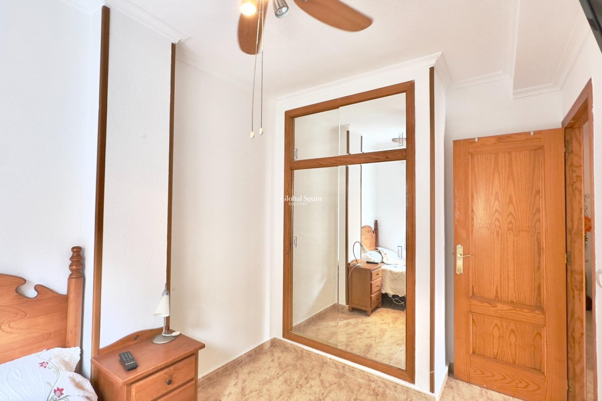 Wederverkoop - APPARTEMENT -
TORREVIEJA - Center