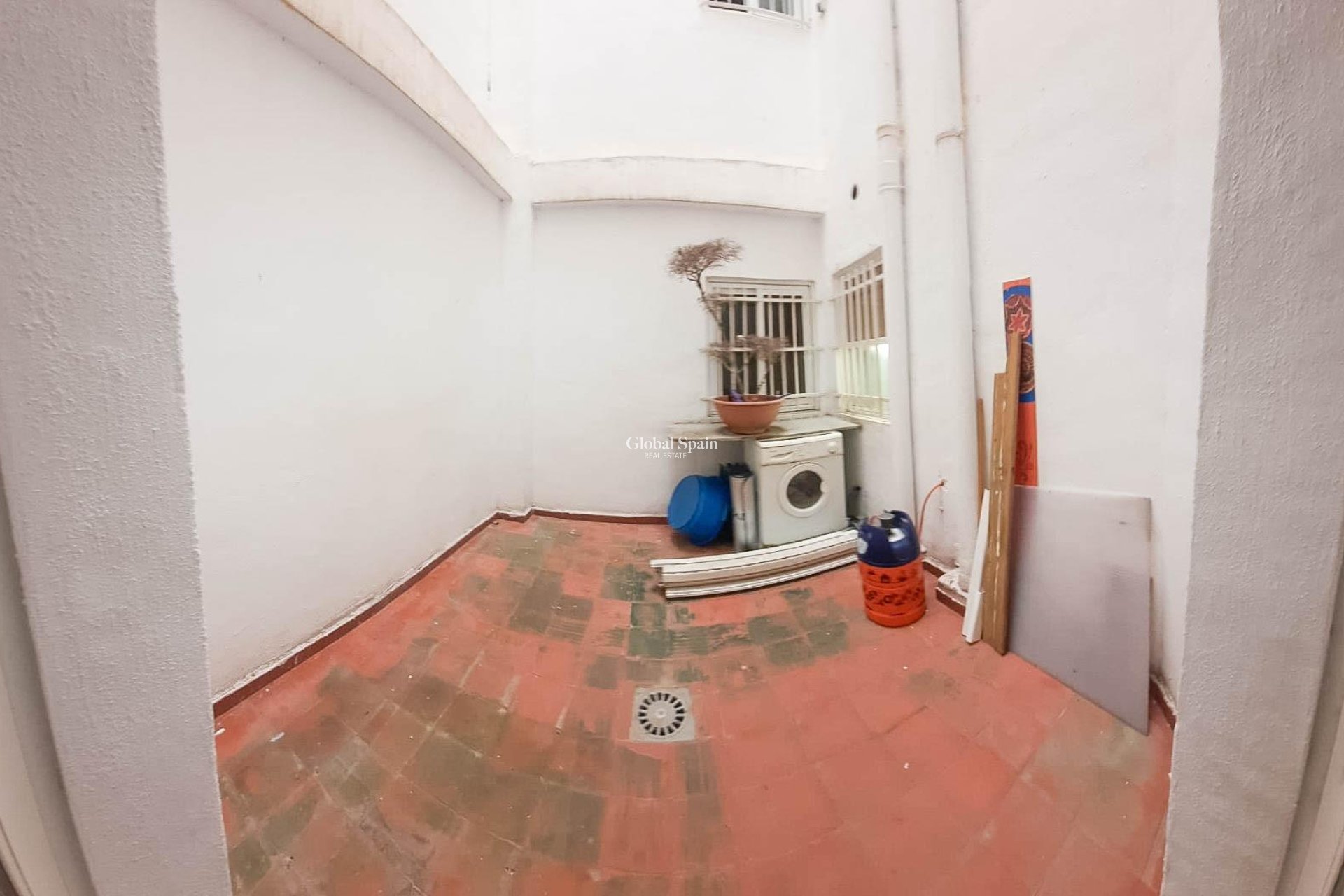 Wederverkoop - APPARTEMENT -
TORREVIEJA - Center