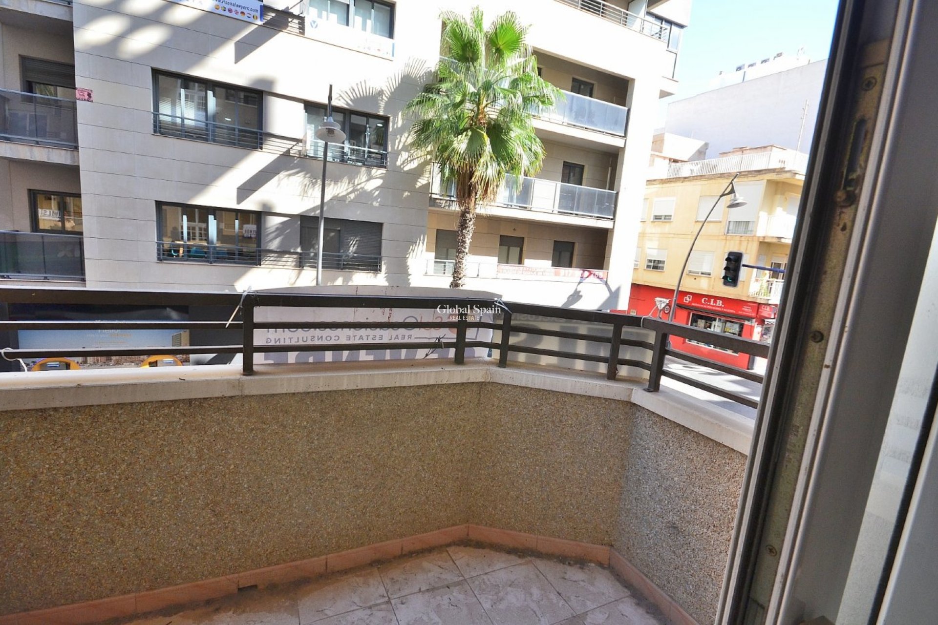 Wederverkoop - APPARTEMENT -
TORREVIEJA - Center
