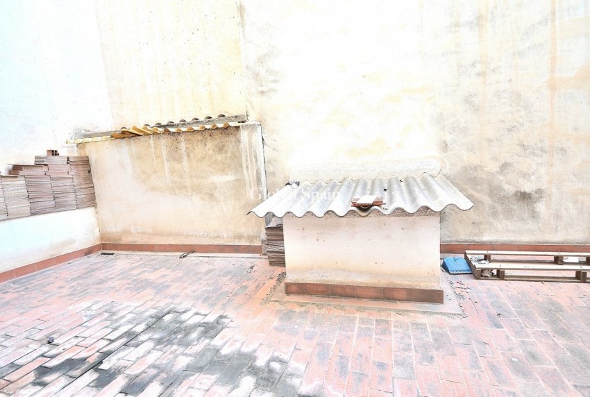 Wederverkoop - APPARTEMENT -
TORREVIEJA - Center