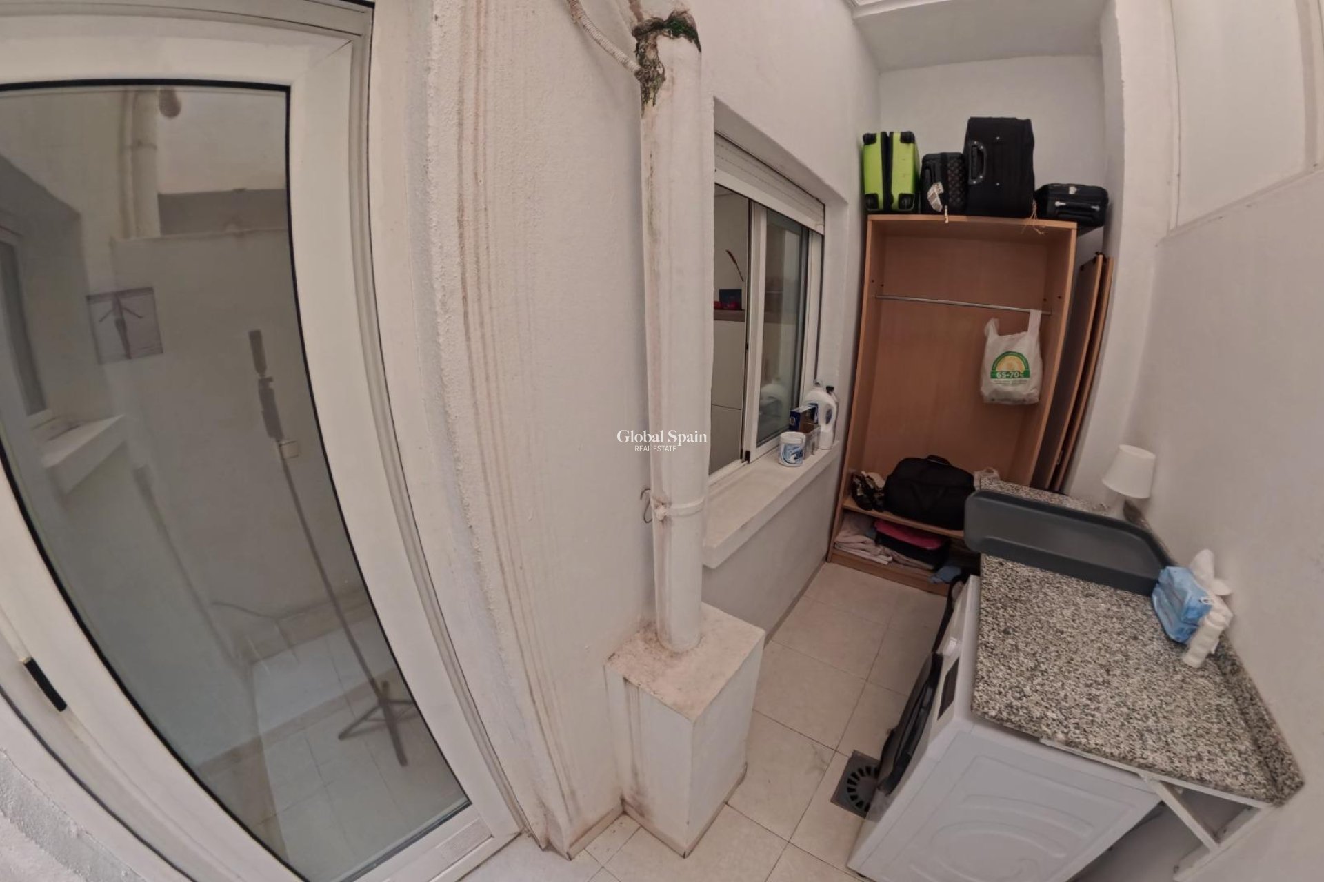 Wederverkoop - APPARTEMENT -
TORREVIEJA - Center