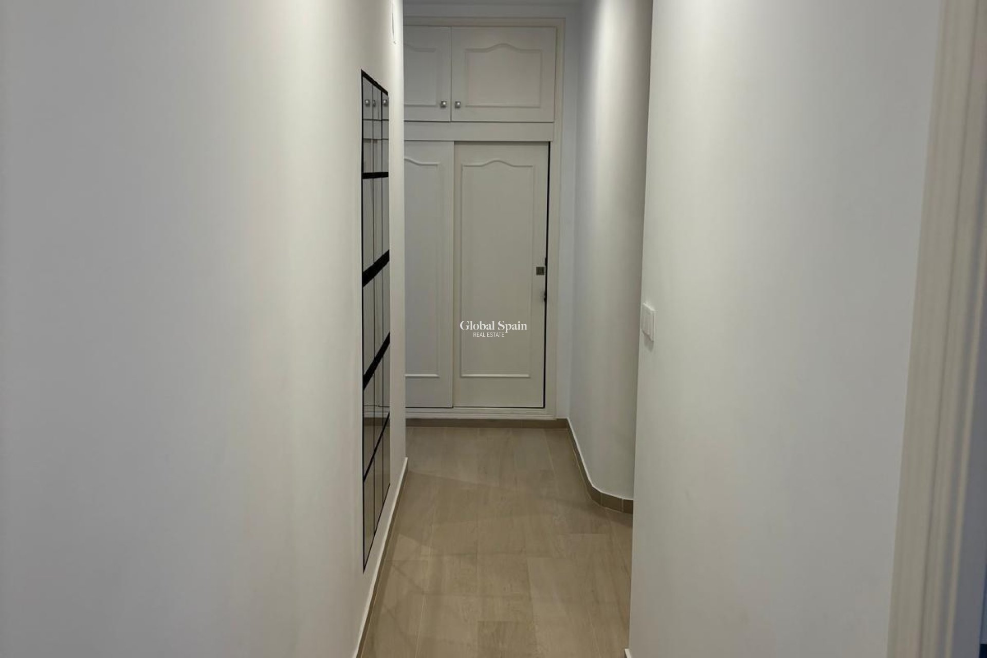 Wederverkoop - APPARTEMENT -
TORREVIEJA - Center