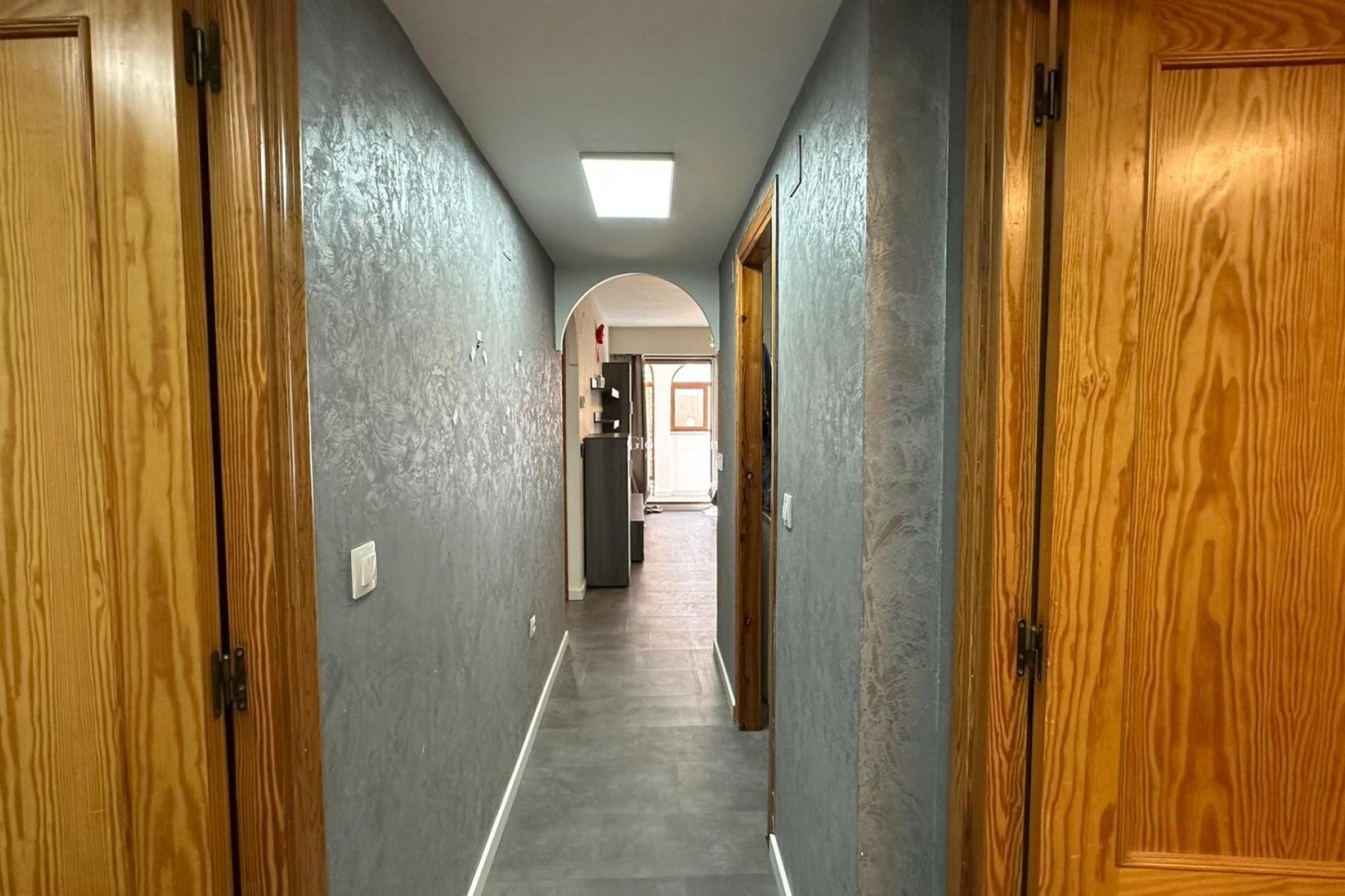 Wederverkoop - APPARTEMENT -
TORREVIEJA - Center