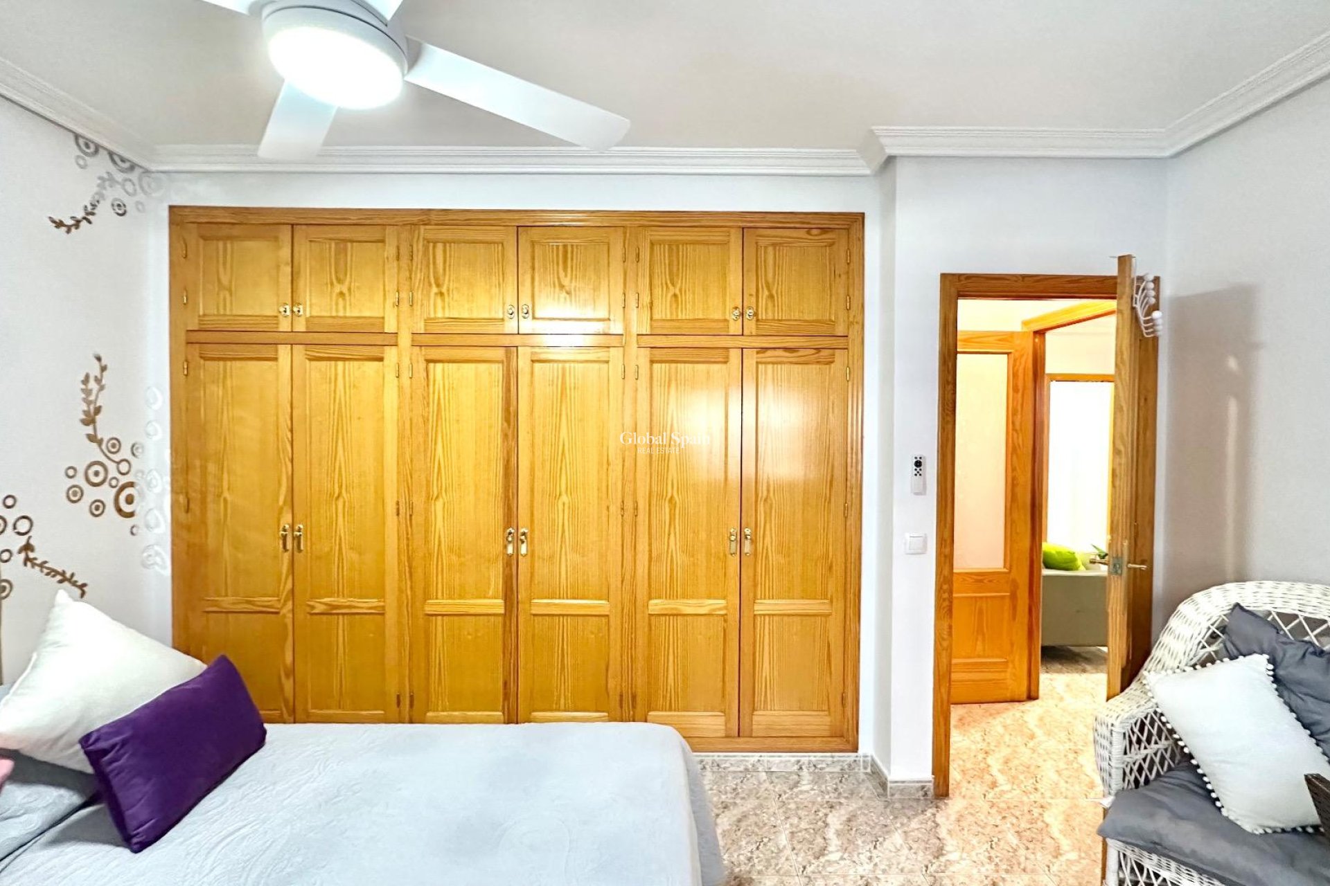 Wederverkoop - APPARTEMENT -
TORREVIEJA - Center