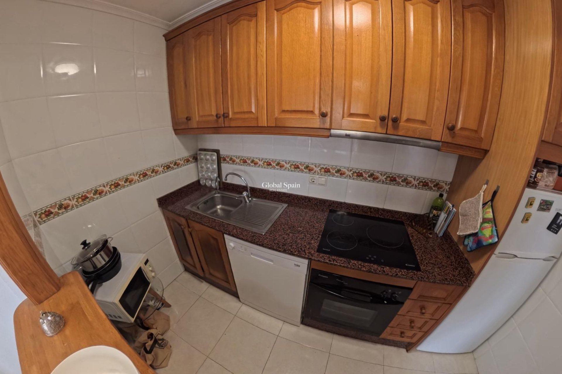Wederverkoop - APPARTEMENT -
TORREVIEJA - Center