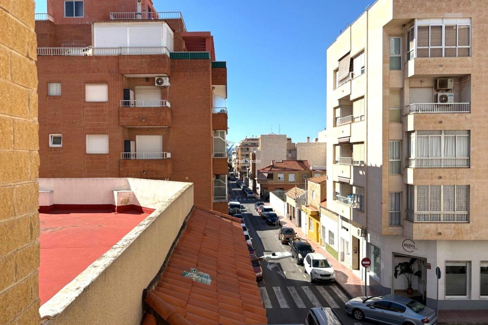 Wederverkoop - APPARTEMENT -
TORREVIEJA - Center